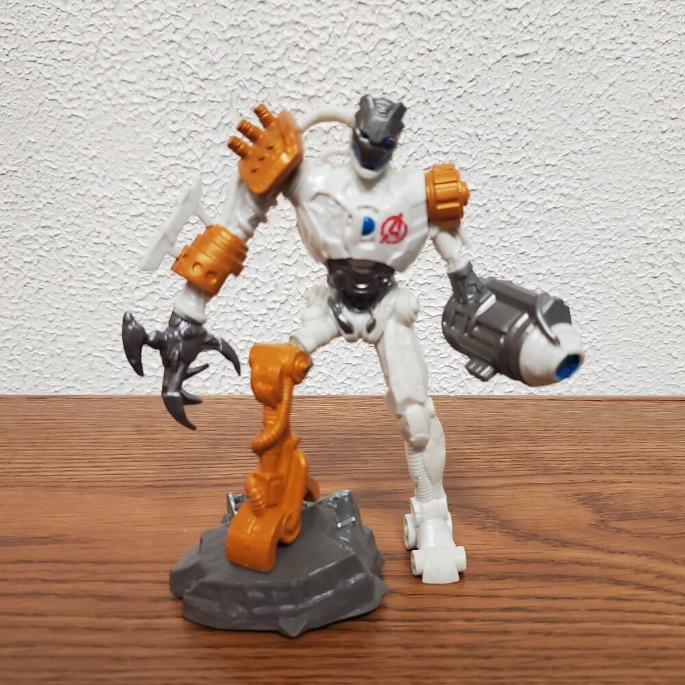 Action Figure Ultron Bot 5" Playmation Marvel Figure - Complete